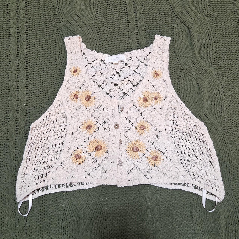 Rebellion Crochet Sunflower Cropped Button Up Vest Size L